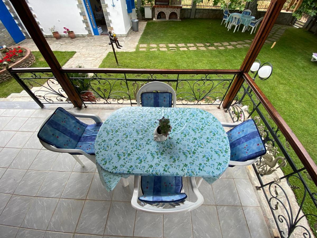 Beachfront Cottage Nea Triglia Экстерьер фото